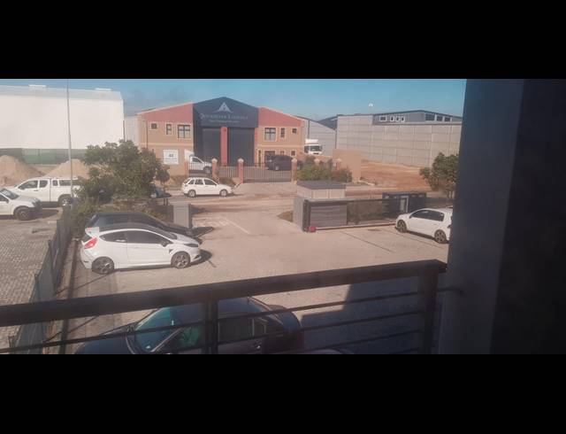 325M² WAREHOUSE TO LET IN RIVERGATE